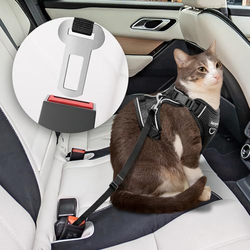 Cat Harness, Cat Harness and Leash for Walking, Adjusted in Four Directions and Breathable Cat Harness for anti Escape That Can Be Fitted and Positioned, Reflective Strips Harness, Black