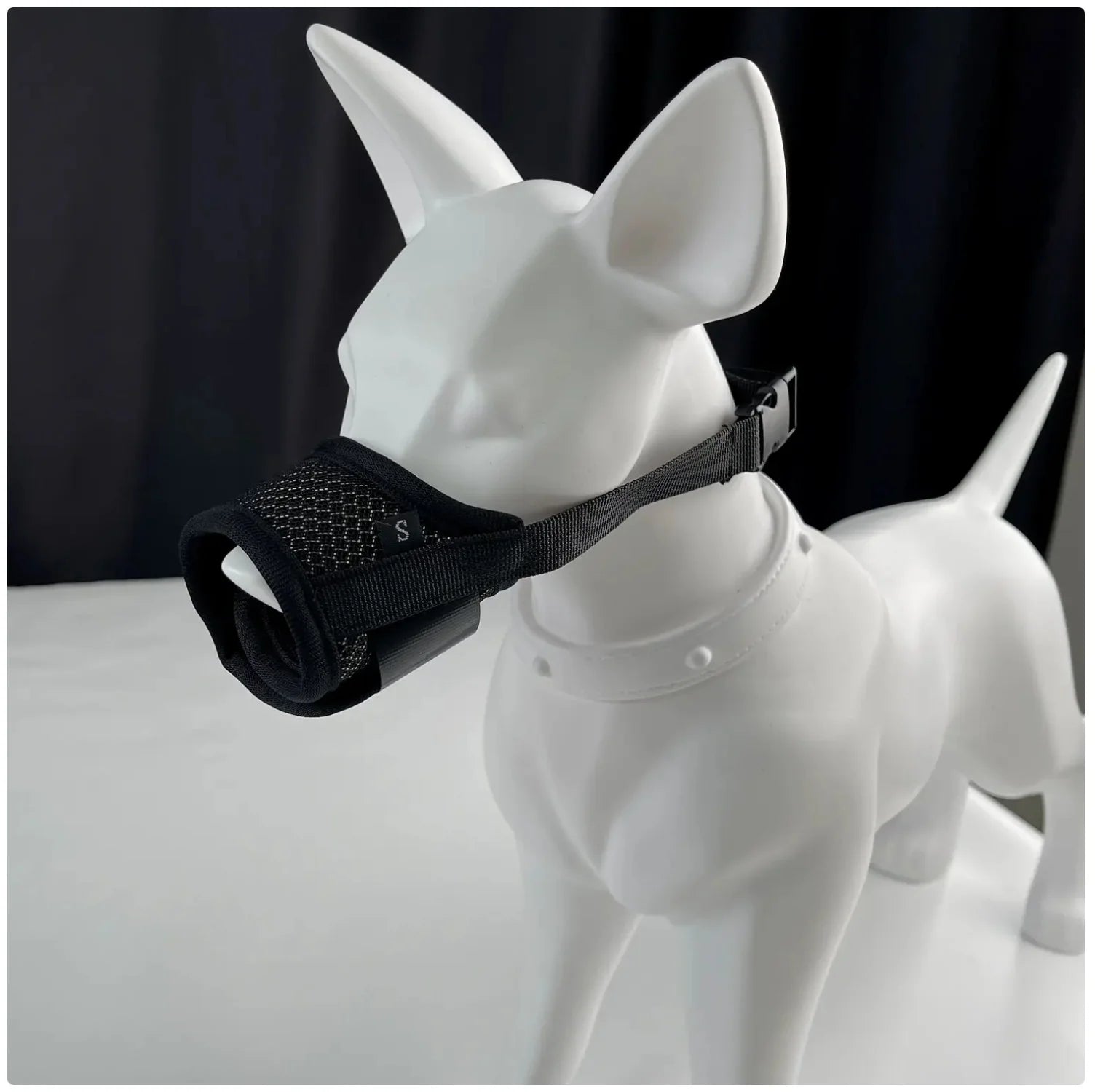 Adjustable Dog Muzzle - Breathable Anti-Biting Chewing Mouth Guard for Small Medium Large Dogs